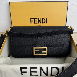Fendi  0016
