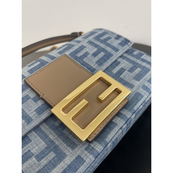 Fendi  0075