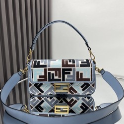 Fendi  0104