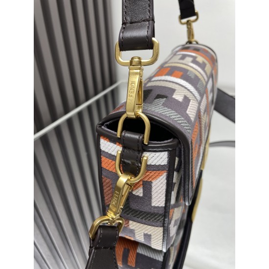 Fendi 0110 Fendi 0110