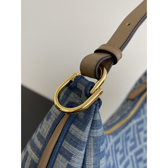 Fendi  0077