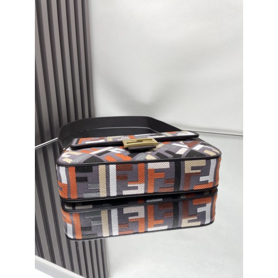 Fendi 0110 Fendi 0110