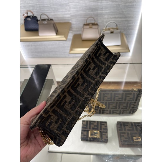 Fendi  0055
