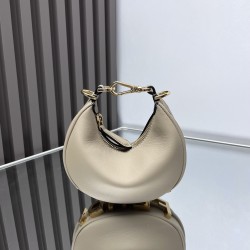 Fendi  0085