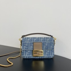 Fendi  0075