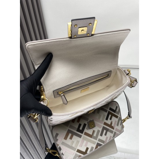 Fendi 0111 Fendi 0111