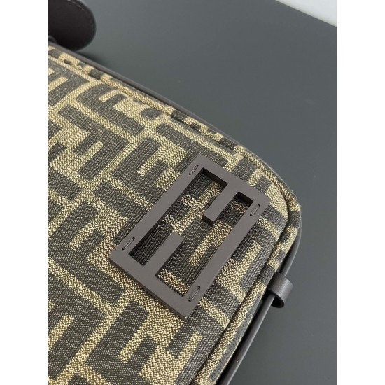 Fendi  0061