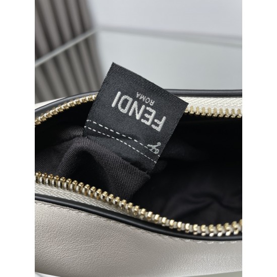 Fendi  0093