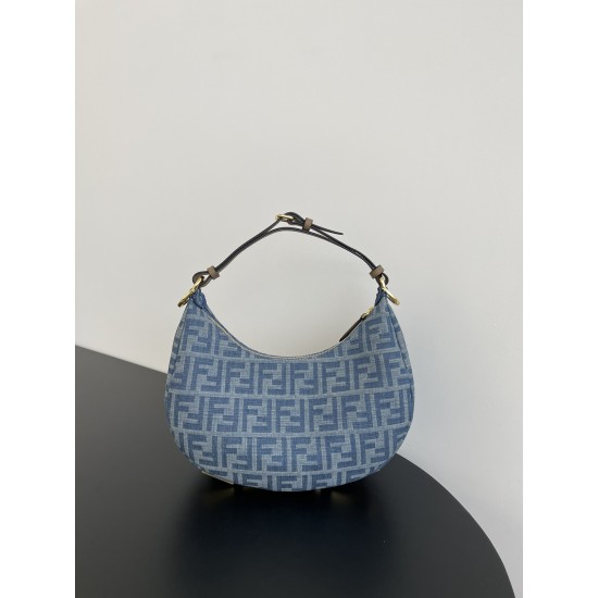 Fendi  0077