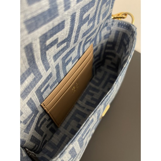 Fendi  0075