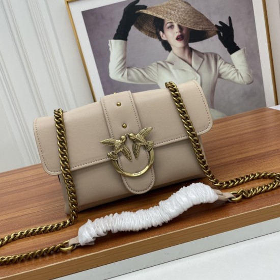 Pinko bag iten No:89118 price:70 US dollar Pinko bag iten No:89118 price:70 US dollar