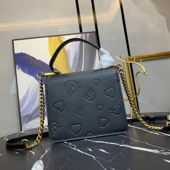 Pinko bag iten No: 66602 price:80 US dollar Pinko bag iten No: 66602 price:80 US dollar