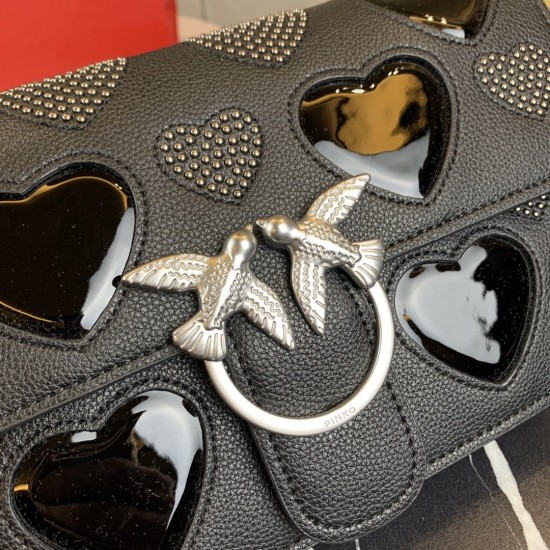 Pinko bag iten No:66606 price:75/80 US dollar Pinko bag iten No:66606 price:75/80 US dollar