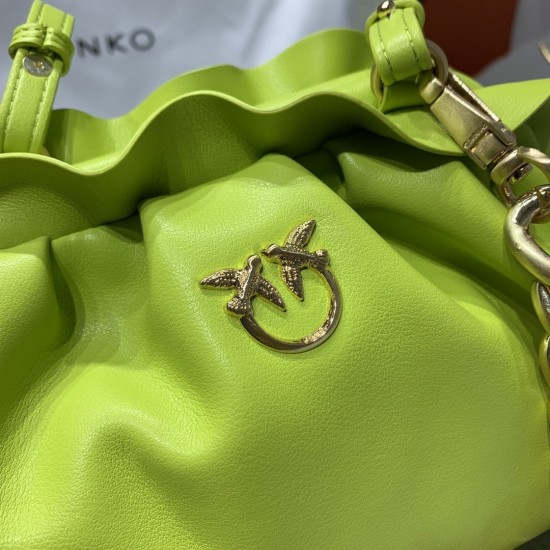 Pinko bag iten No:H021030 price:90 US dollar Pinko bag iten No:H021030 price:90 US dollar