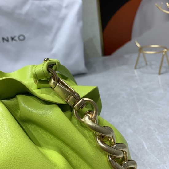Pinko bag iten No:H021030 price:90 US dollar Pinko bag iten No:H021030 price:90 US dollar