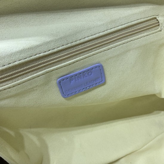 Pinko bag iten No:H021030 price:105 US dollar Pinko bag iten No:H021030 price:105 US dollar