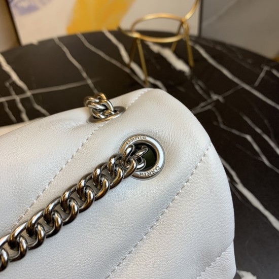 Pinko bag iten No: price:90 US dollar Pinko bag iten No: price:90 US dollar