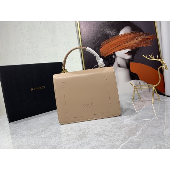 Pinko bags iten No: price:95 US dollar Pinko bags iten No: price:95 US dollar