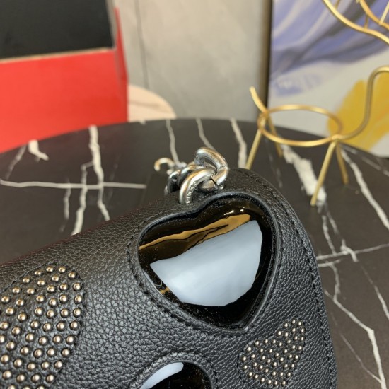 Pinko bag iten No:66606 price:75/80 US dollar Pinko bag iten No:66606 price:75/80 US dollar