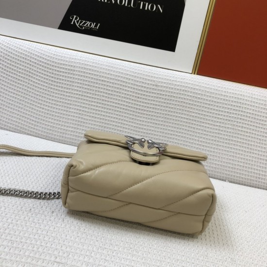 Pinko bag iten No:21010/21011 price:90/95 US dollar Pinko bag iten No:21010/21011 price:90/95 US dollar