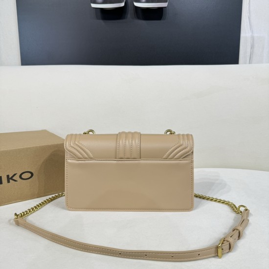 Pinko bags iten No: price: 60 US dollar Pinko bags iten No: price: 60 US dollar