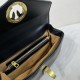 Pinko bags iten No：  price： 60 US dollar