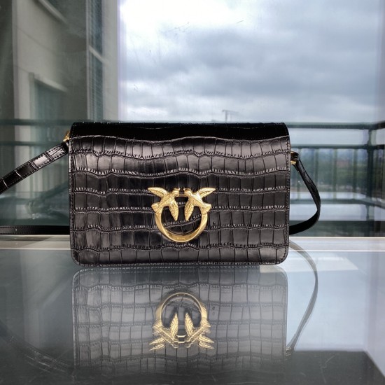Pinko crossbody bag Pinko crossbody bag