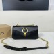 Pinko bags iten No：  price： 60 US dollar