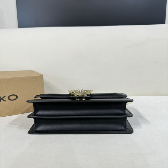 Pinko bags iten No: price: 60 US dollar Pinko bags iten No: price: 60 US dollar