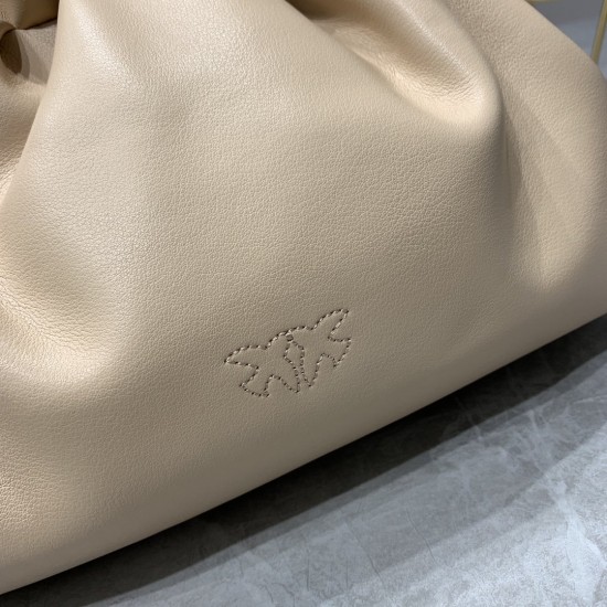 Pinko bag iten No:H021030 price:90 US dollar Pinko bag iten No:H021030 price:90 US dollar
