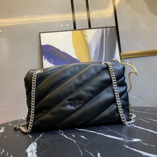 Pinko bag iten No: price:90 US dollar Pinko bag iten No: price:90 US dollar