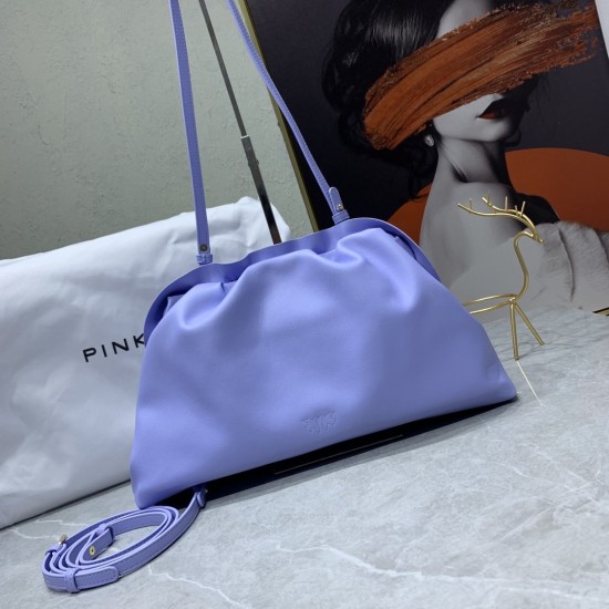 Pinko bag iten No:H021030 price:105 US dollar Pinko bag iten No:H021030 price:105 US dollar