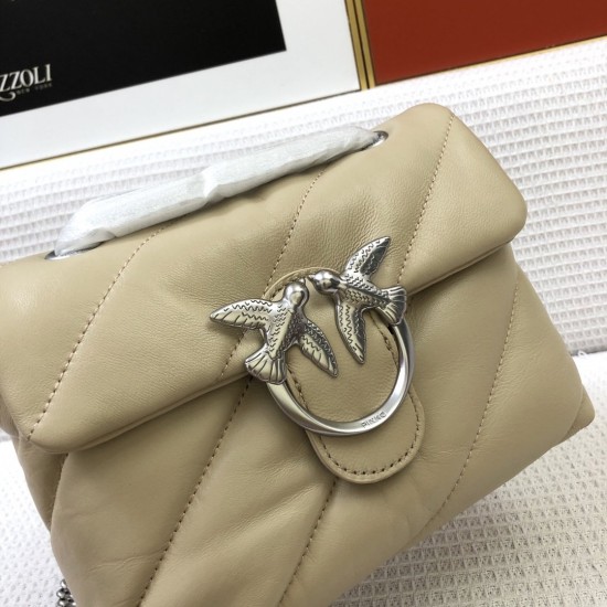 Pinko bag iten No:21010/21011 price:90/95 US dollar Pinko bag iten No:21010/21011 price:90/95 US dollar