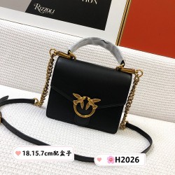 Pinko bag  iten No:H02026 price：80 US dollar