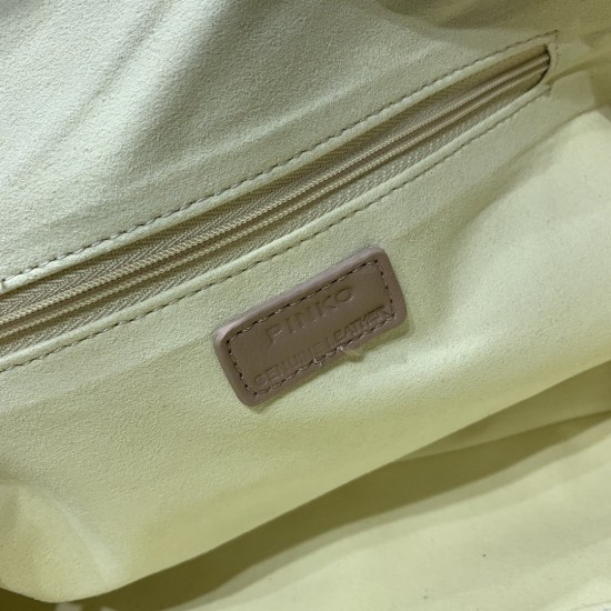 Pinko bag iten No:H021030 price:105 US dollar Pinko bag iten No:H021030 price:105 US dollar