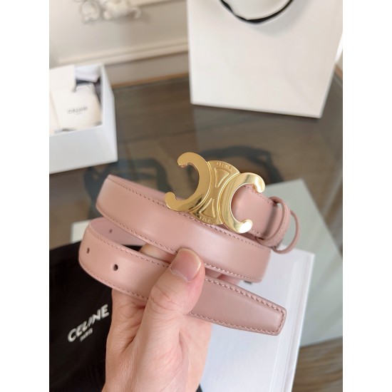 赛琳 CELINE女士皮带,小牛皮质感搭配独特凯旋门扣,颜色粉红色 宽2.4cm 低调中暗藏奢华,轻松点亮穿搭 。手工缝制 c12480 赛琳 CELINE女士皮带,小牛皮质感搭配独特凯旋门扣,颜色粉红色 宽2.4cm 低调中暗藏奢华,轻松点亮穿搭 。手工缝制 c12480