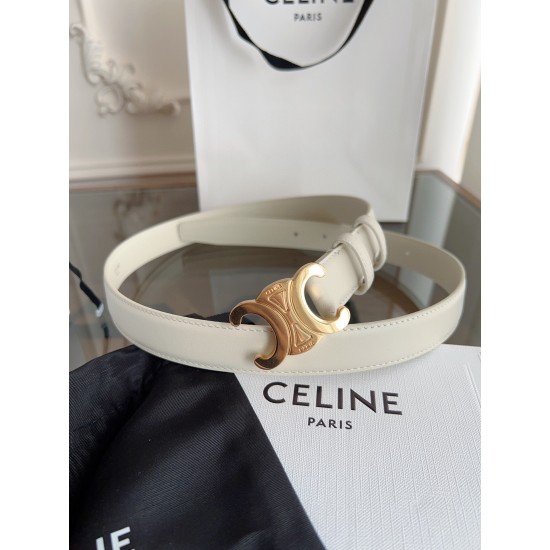 c line 女士皮带,小牛皮质感搭配独特凯旋门扣 c line 女士皮带,小牛皮质感搭配独特凯旋门扣