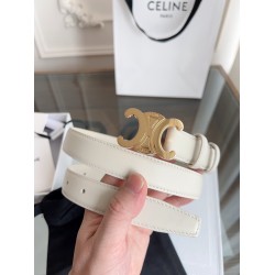 c  line 女士皮带，小牛皮质感搭配独特凯旋门扣