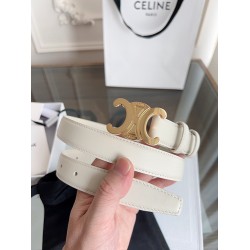 c  line 女士皮带，小牛皮质感搭配独特凯旋门扣