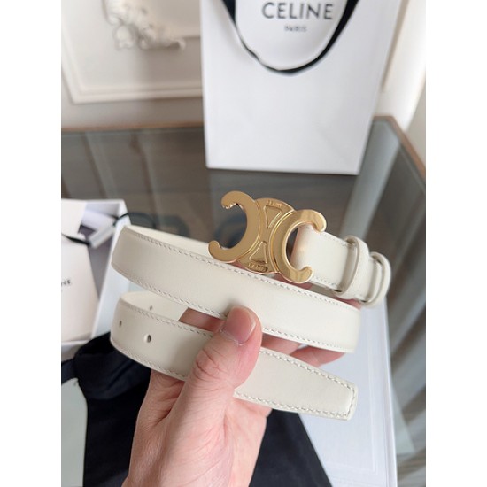 c line 女士皮带,小牛皮质感搭配独特凯旋门扣 c line 女士皮带,小牛皮质感搭配独特凯旋门扣