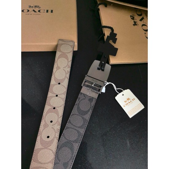 coach蔻驰 高品质 3.7cm 高真空电镀五金 , 可双面使用 旋转扣 双扣套装 配专柜挂牌及包装礼盒 coach蔻驰 高品质 3.7cm 高真空电镀五金 , 可双面使用 旋转扣 双扣套装 配专柜挂牌及包装礼盒