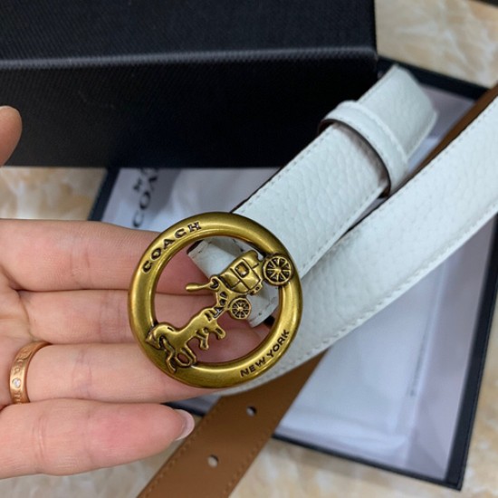 y12270 蔻驰女士腰带2.5cm 专柜同款 双面原版皮 荔枝纹头层牛皮 爆款 搭配裙子裤子都超好看 y12270 蔻驰女士腰带2.5cm 专柜同款 双面原版皮 荔枝纹头层牛皮 爆款 搭配裙子裤子都超好看