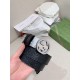 C12280 原版小牛皮搭配旋转扣 C12280 原版小牛皮搭配旋转扣