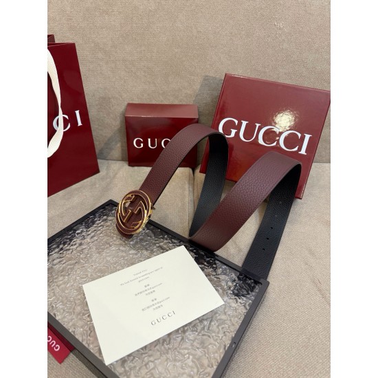 w12280 两色双面小牛皮腰带。配饰继续引领Gucci全新系列的潮流,以独具匠心的丰富细节和实用功能演绎出众品质。皮带宽度4.0CM。w12290 w12280 两色双面小牛皮腰带。配饰继续引领Gucci全新系列的潮流,以独具匠心的丰富细节和实用功能演绎出众品质。皮带宽度4.0CM。w12290