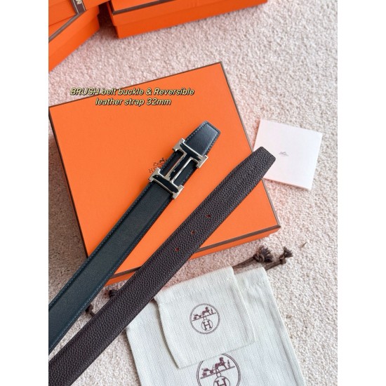 BRUSH 精品五金 搭配进口(巧克力)Togo皮 宽度32MM 以其精湛工艺高品质材料和经典设计备受推崇 是男士腰带顶级选择 简约大气 适合商务和休闲场合 产品手感细腻 不仅是实用配饰 更是身份与品 BRUSH 精品五金 搭配进口(巧克力)Togo皮 宽度32MM 以其精湛工艺高品质材料和经典设计备受推崇 是男士腰带顶级选择 简约大气 适合商务和休闲场合 产品手感细腻 不仅是实用配饰 更是身份与品