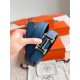 BRUSH 精品五金 搭配进口(普魯士藍)Togo皮 宽度32MM 以其精湛工艺高品质材料和经典设计备受推崇 是男士腰带顶级选择 简约大气 适合商务和休闲场合 产品手感细腻 不仅是实用配饰 更是身份与 BRUSH 精品五金 搭配进口(普魯士藍)Togo皮 宽度32MM 以其精湛工艺高品质材料和经典设计备受推崇 是男士腰带顶级选择 简约大气 适合商务和休闲场合 产品手感细腻 不仅是实用配饰 更是身份与