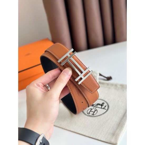 HERMES 宽度:3.2cm,两面用腰带BOUCLE DE CEINTURE H AU CARRÉ & CUIR DE CEINTURE RÉVERSIBLE 精致五金搭配Togo皮带身棕色 m12 HERMES 宽度:3.2cm,两面用腰带BOUCLE DE CEINTURE H AU CARRÉ & CUIR DE CEINTURE RÉVERSIBLE 精致五金搭配Togo皮带身棕色 m12