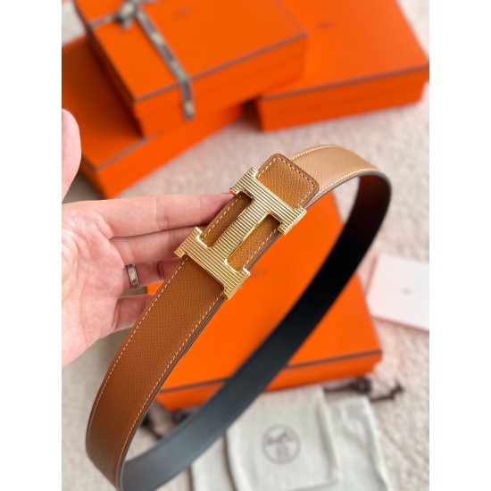 H Striee 精品五金 搭配进口Epsom皮 宽度32MM 手感柔软細膩 ❤️ m12490