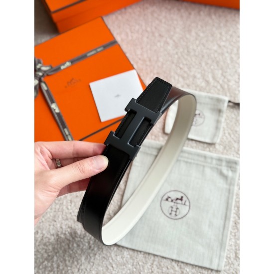 H 5382 精品五金 搭配进口(奶昔白)Evercolor皮 H 5382 精品五金 搭配进口(奶昔白)Evercolor皮