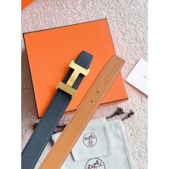 Constance  精品五金 搭配进口epsom皮 黑➕金棕 宽度38MM 以其精湛工艺高品质材料和经典设计备受推崇 是男士腰带顶级选择 简约大气 适合商务和休闲场合 产品手感细腻 不仅是实用配饰